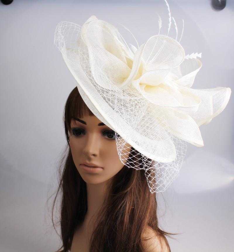 Chapeau-femme chapeaux mariage Beige Chapeau beige mariage