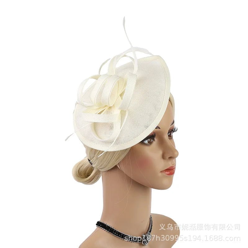 La boutique du chapeau Beige Chapeau Fascinator Luxe