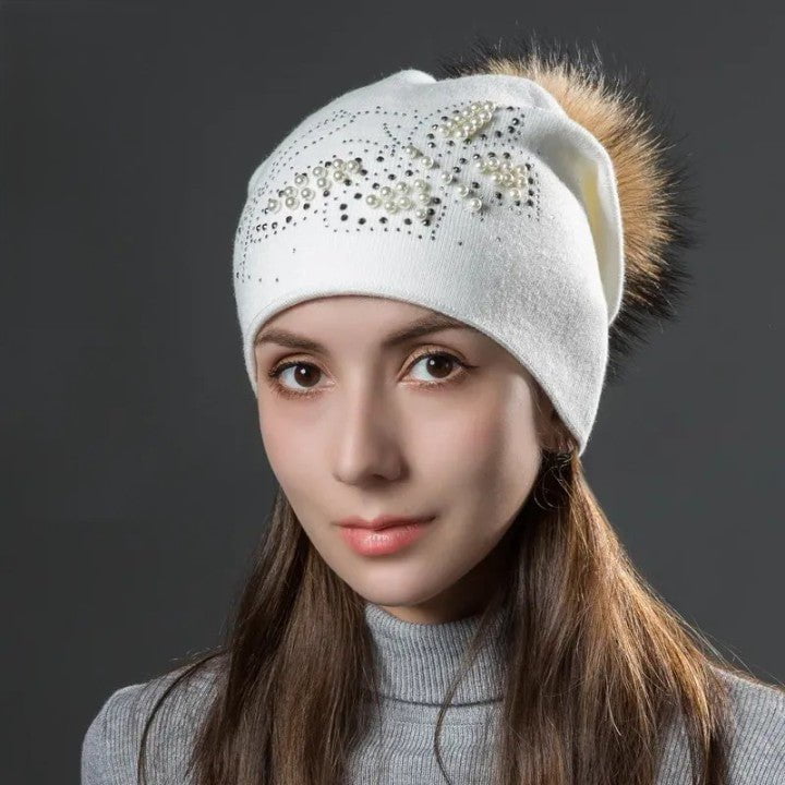 La boutique du chapeau bonnet Blanc 2 / Ajustable (du 54 au 59) Bonnet femme en laine avec pompon et strass