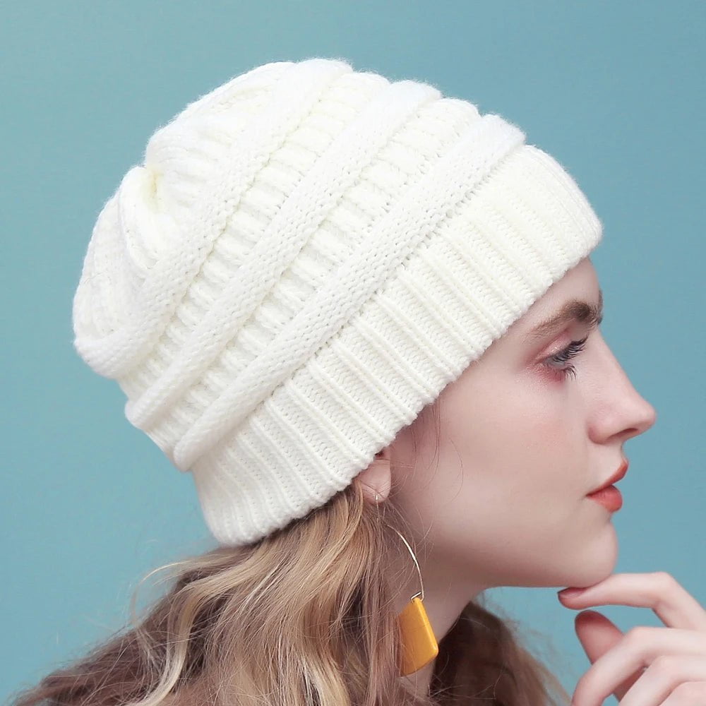 La boutique du chapeau bonnet Blanc / Ajustable (du 54 au 59) Bonnet tricoté extensible